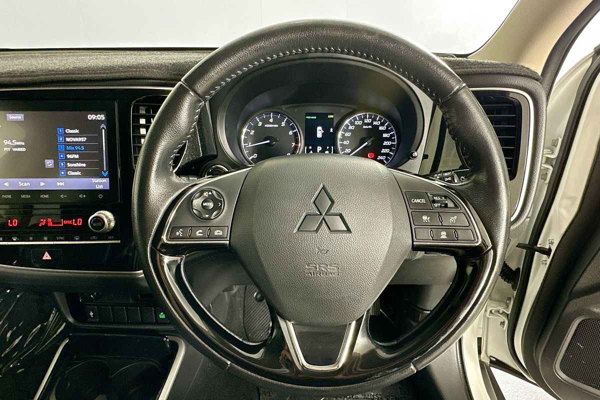 2020 Mitsubishi OUTLANDER LS 7 SEAT (2WD) ZL MY20