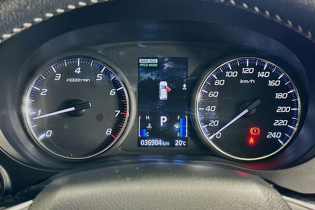 2021 Mitsubishi OUTLANDER ES ZL