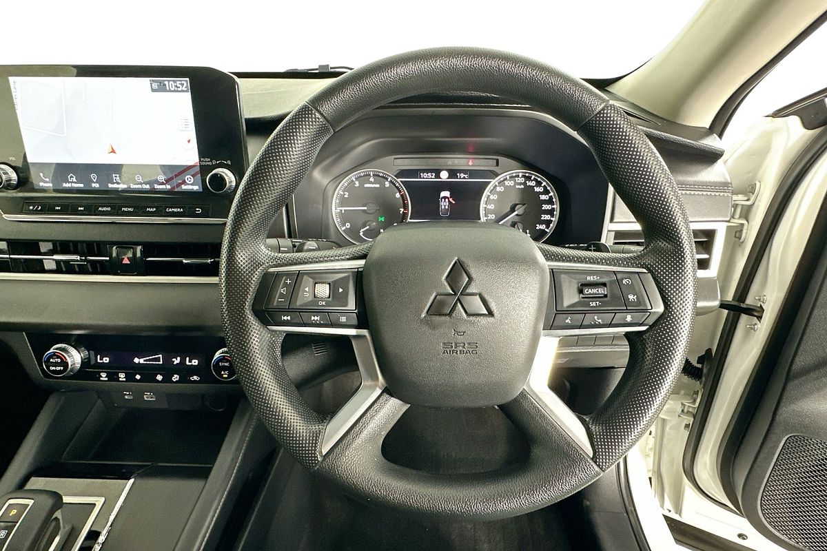 2021 Mitsubishi OUTLANDER ES 7 SEAT (2WD) ZM MY22