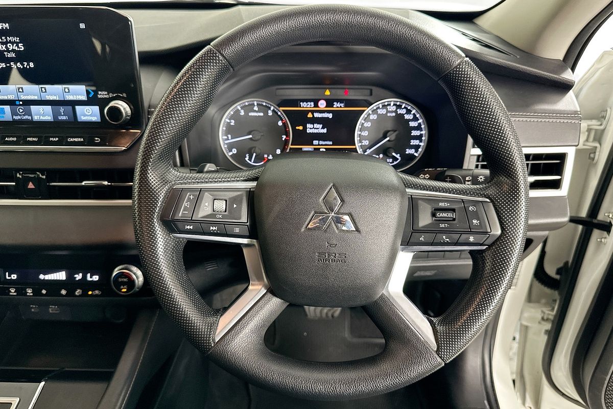 2022 Mitsubishi OUTLANDER ES 7 SEAT (2WD) ZM MY22