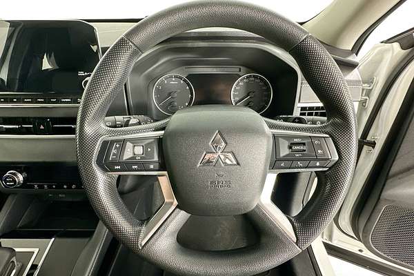 2022 Mitsubishi OUTLANDER ES 7 SEAT (2WD) ZM MY22