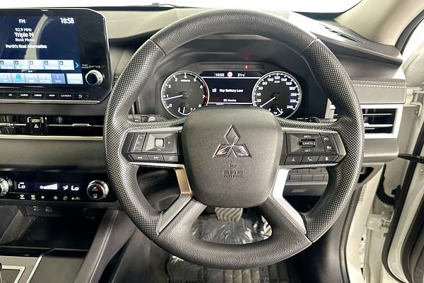 2022 Mitsubishi OUTLANDER ES 7 SEAT (2WD) ZM MY22.5