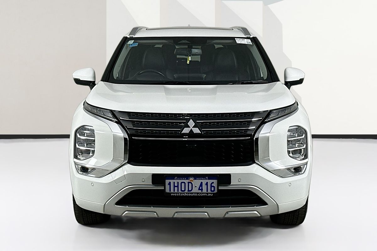 2022 Mitsubishi OUTLANDER Exceed ZM