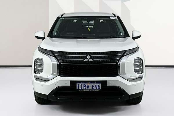 2023 Mitsubishi OUTLANDER ES 7 SEAT (2WD) ZM MY23