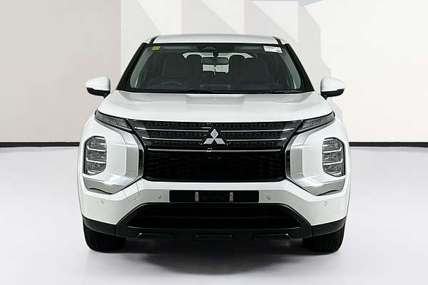 2023 Mitsubishi OUTLANDER ES 7 SEAT (2WD) ZM MY23