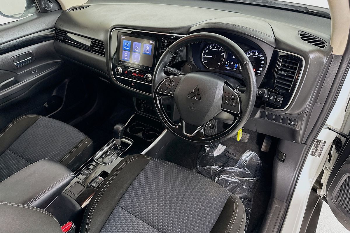 2020 Mitsubishi OUTLANDER ES 7 SEAT (AWD) ZL MY20