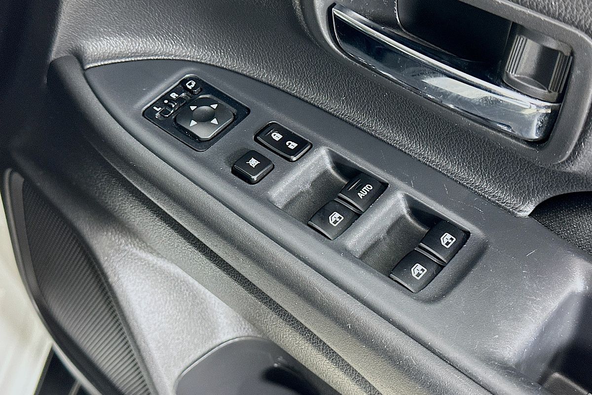 2017 Mitsubishi OUTLANDER LS SAFETY PACK (4x4) 7 SEATS ZK MY17