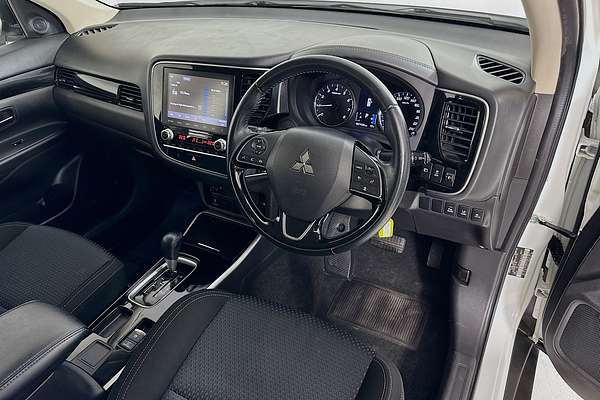 2021 Mitsubishi OUTLANDER ES 7 SEAT (2WD) ZL MY21