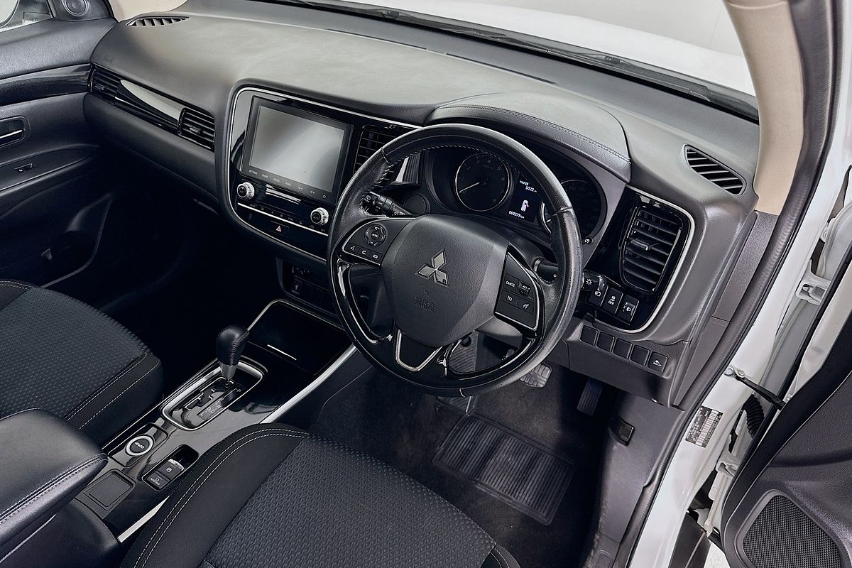 2020 Mitsubishi OUTLANDER ES 7 SEAT (AWD) ZL MY20