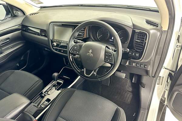 2021 Mitsubishi OUTLANDER ES 7 SEAT (2WD) ZL MY21