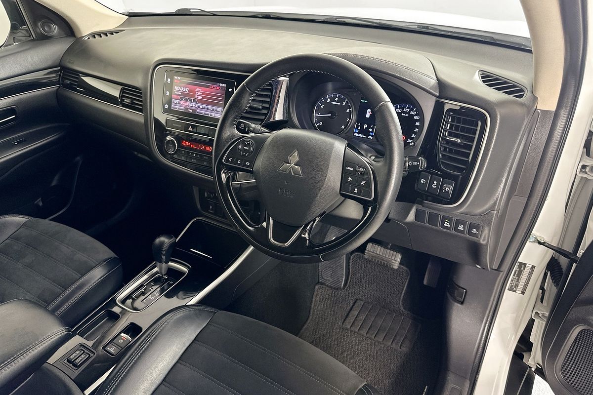 2018 Mitsubishi OUTLANDER LS 7 SEAT (2WD) ZL MY18.5