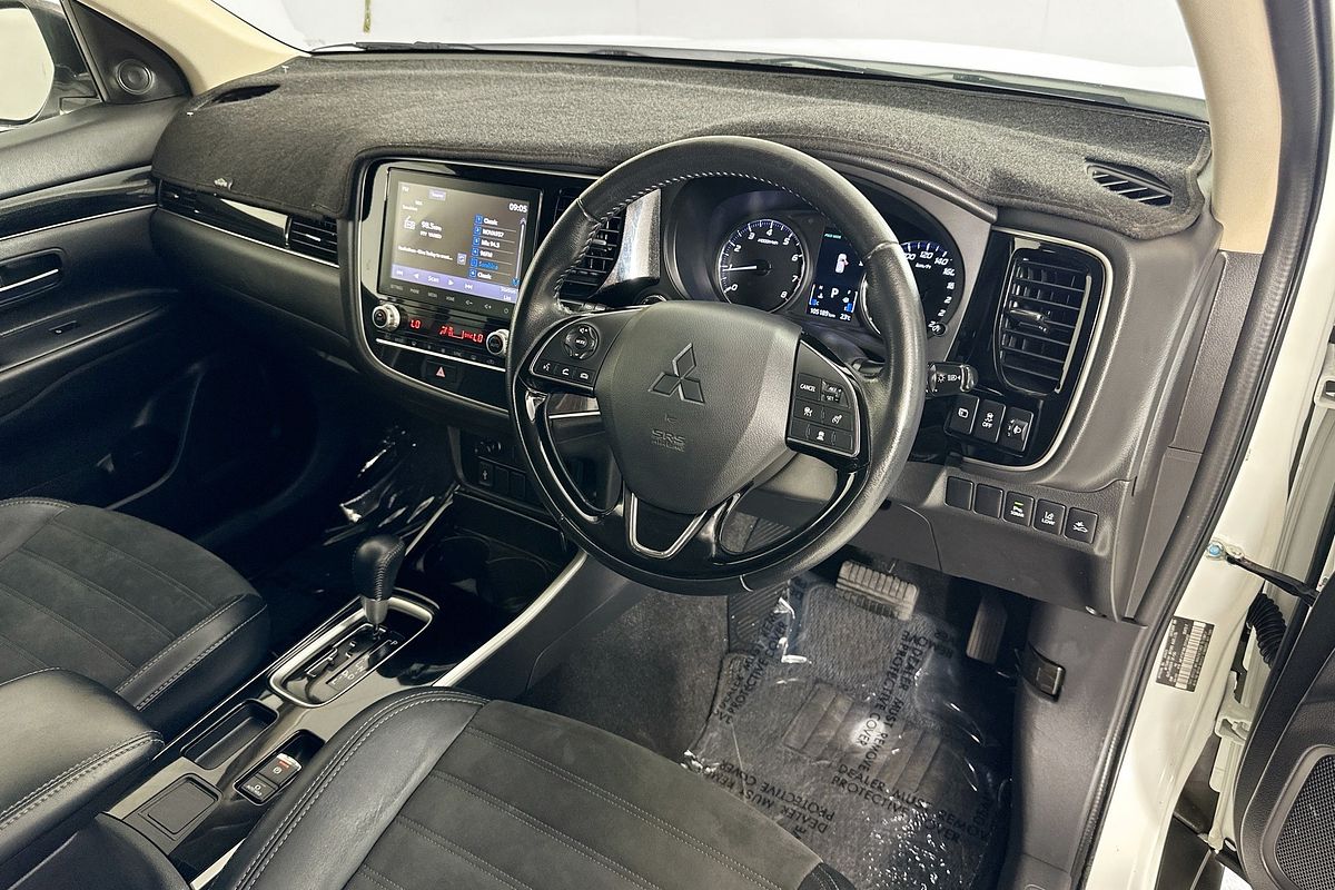 2020 Mitsubishi OUTLANDER LS 7 SEAT (2WD) ZL MY20