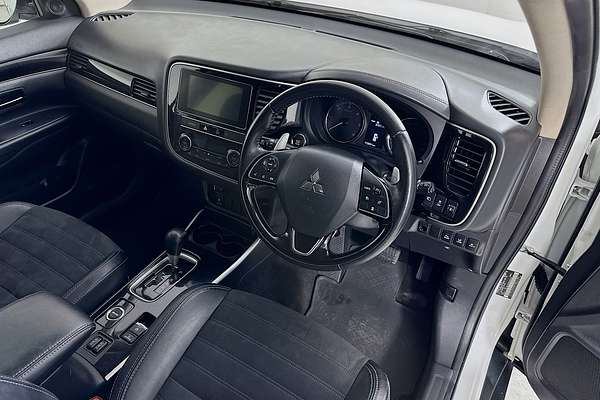2018 Mitsubishi OUTLANDER LS 7 SEAT (AWD) ZL MY19