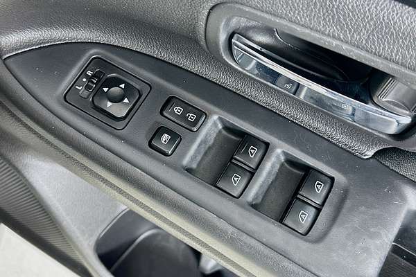 2021 Mitsubishi OUTLANDER ES 7 SEAT (2WD) ZL MY21