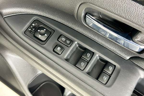2021 Mitsubishi OUTLANDER ES 7 SEAT (2WD) ZL MY21