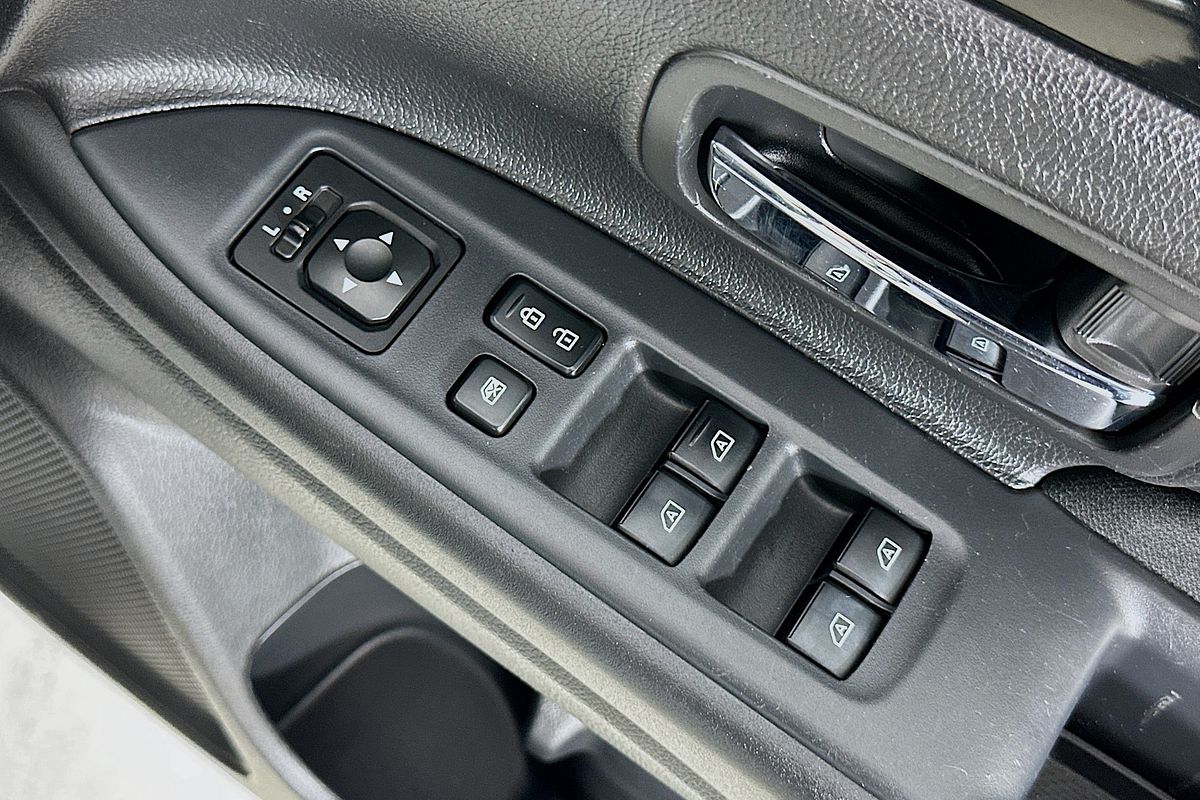 2020 Mitsubishi OUTLANDER ES 7 SEAT (AWD) ZL MY20