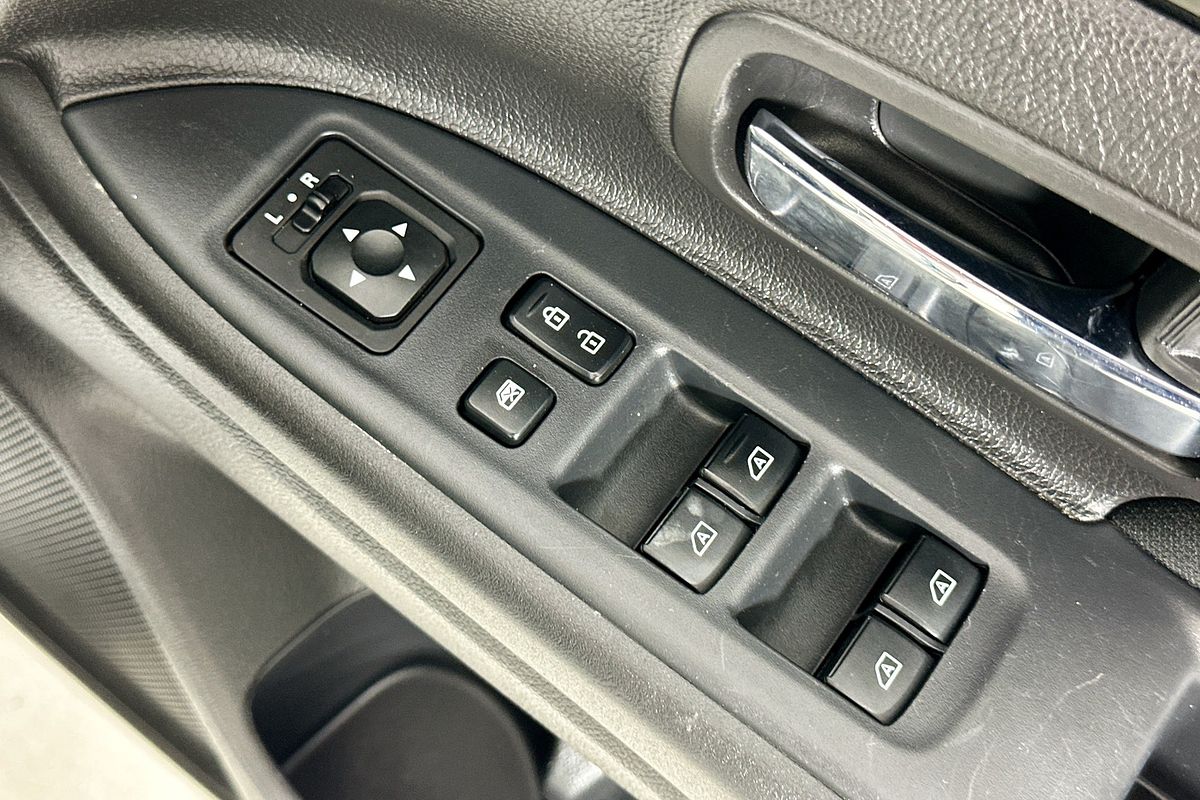 2021 Mitsubishi OUTLANDER ES 7 SEAT (2WD) ZL MY21