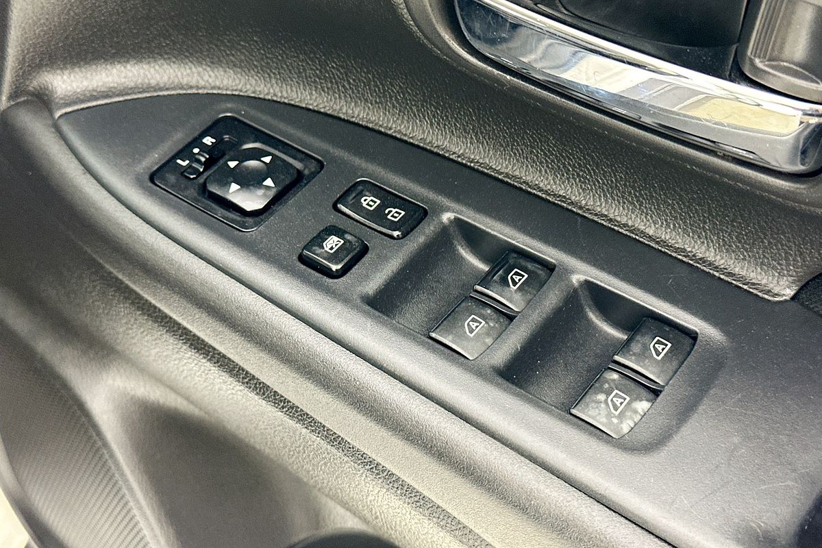 2021 Mitsubishi OUTLANDER ES 7 SEAT (2WD) ZL MY21