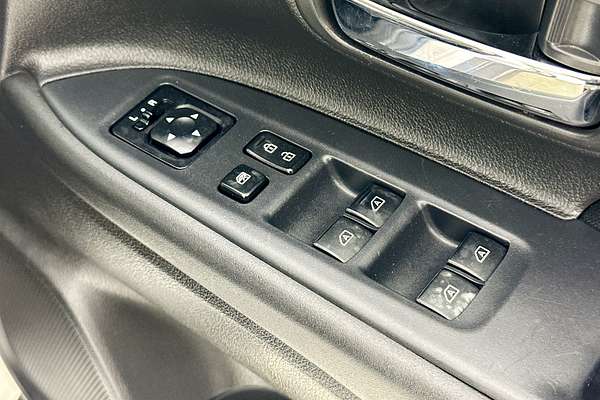 2021 Mitsubishi OUTLANDER ES 7 SEAT (2WD) ZL MY21