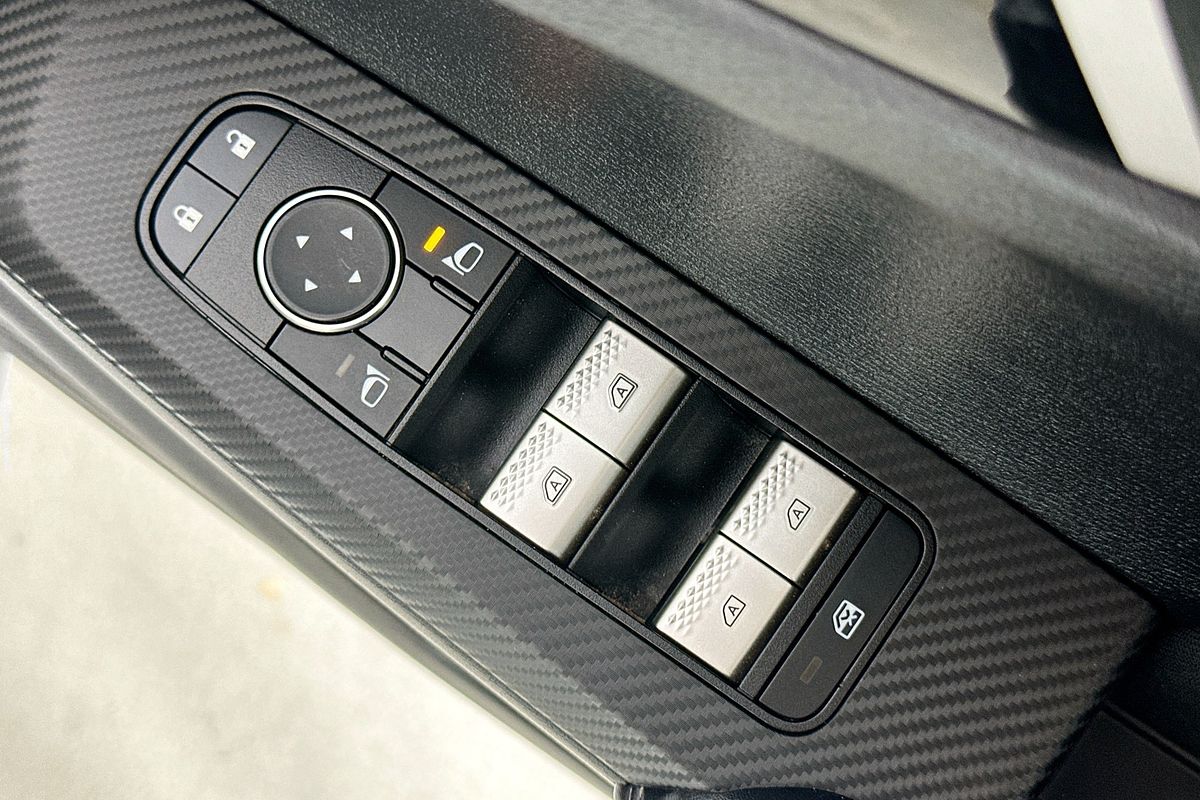 2024 Mitsubishi OUTLANDER ES 7 SEAT (2WD) ZM MY24