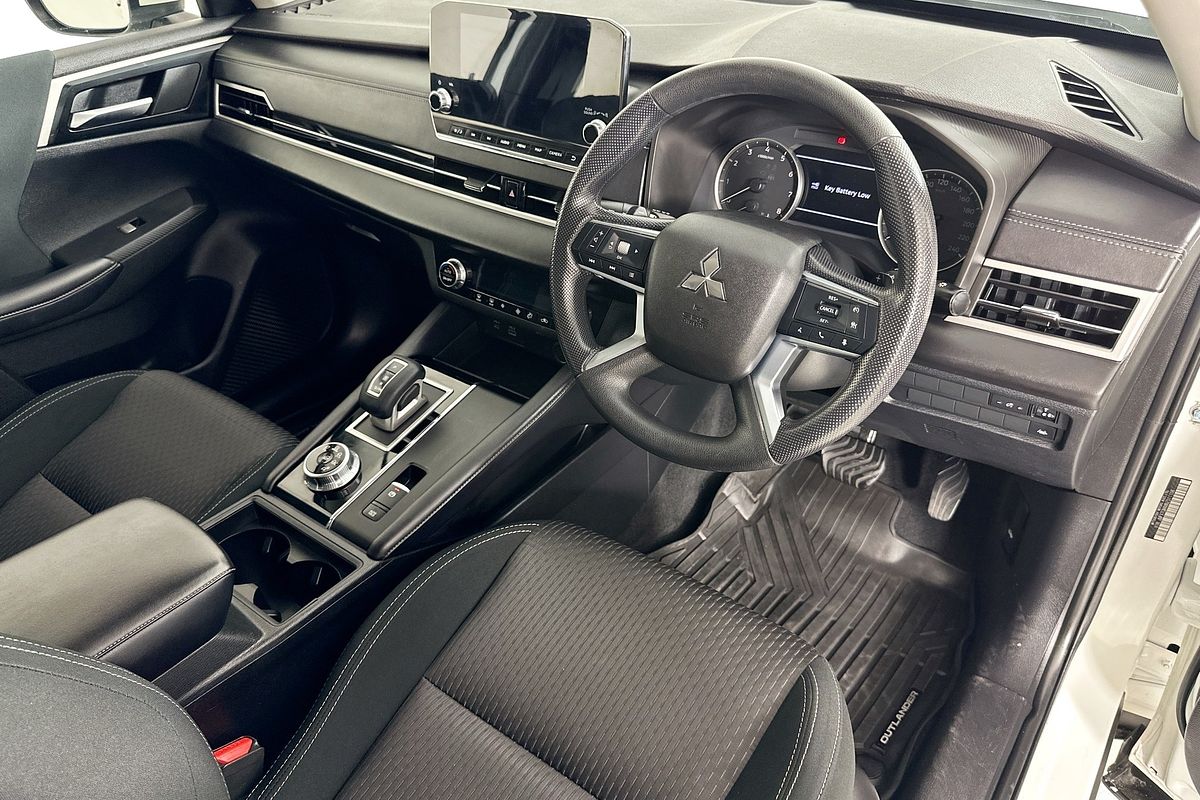 2022 Mitsubishi OUTLANDER ES 7 SEAT (2WD) ZM MY22.5