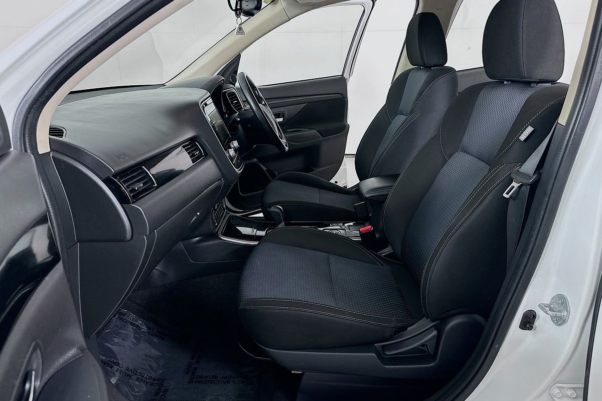 2021 Mitsubishi OUTLANDER ES 7 SEAT (AWD) ZL MY21