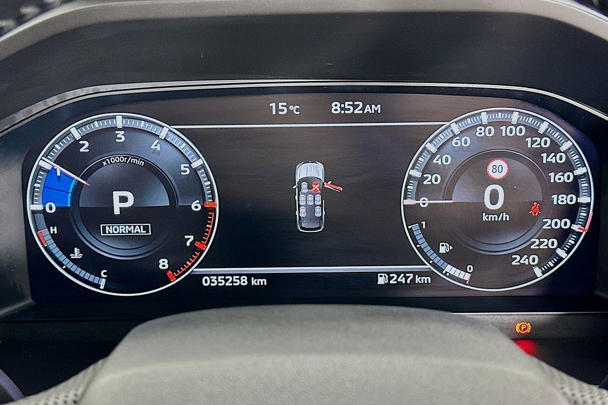 2022 Mitsubishi OUTLANDER Exceed ZM