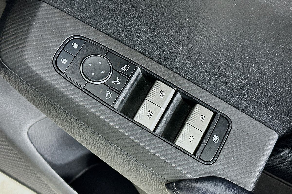 2024 Mitsubishi OUTLANDER LS 7 SEAT (2WD) ZM MY24