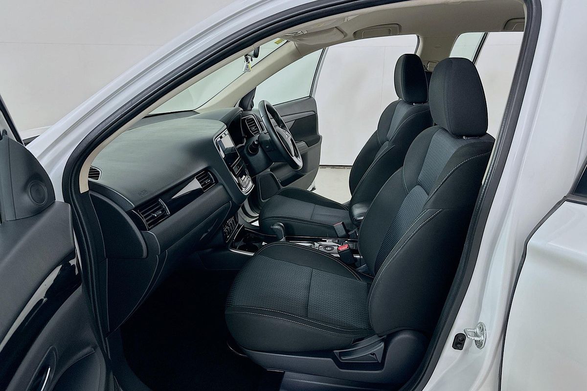 2018 Mitsubishi OUTLANDER ES 7 SEAT (AWD) ZL MY19