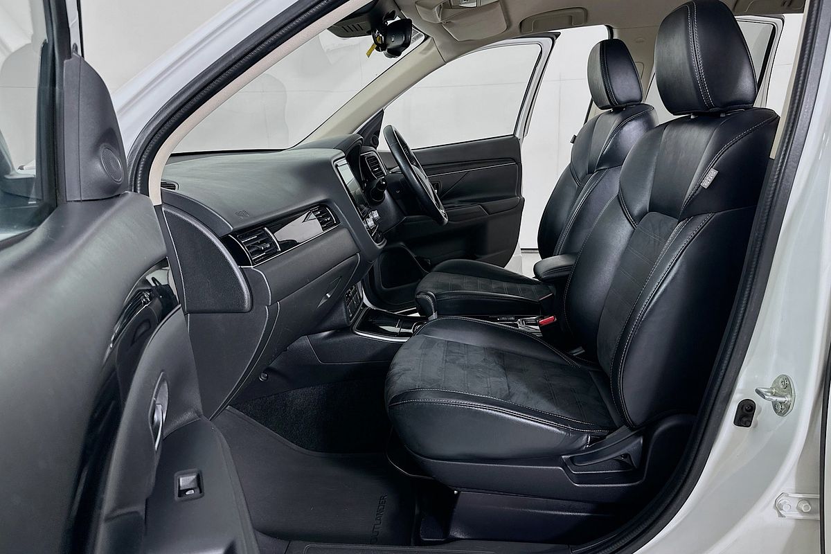 2021 Mitsubishi OUTLANDER LS 7 SEAT (2WD) ZL MY21