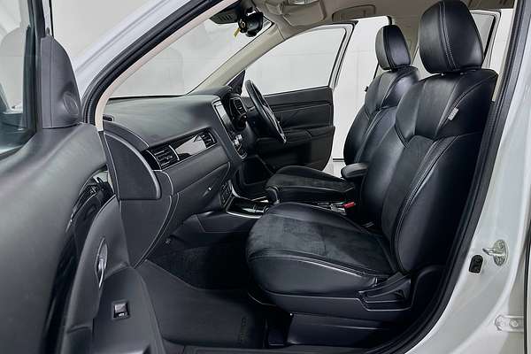 2021 Mitsubishi OUTLANDER LS 7 SEAT (2WD) ZL MY21