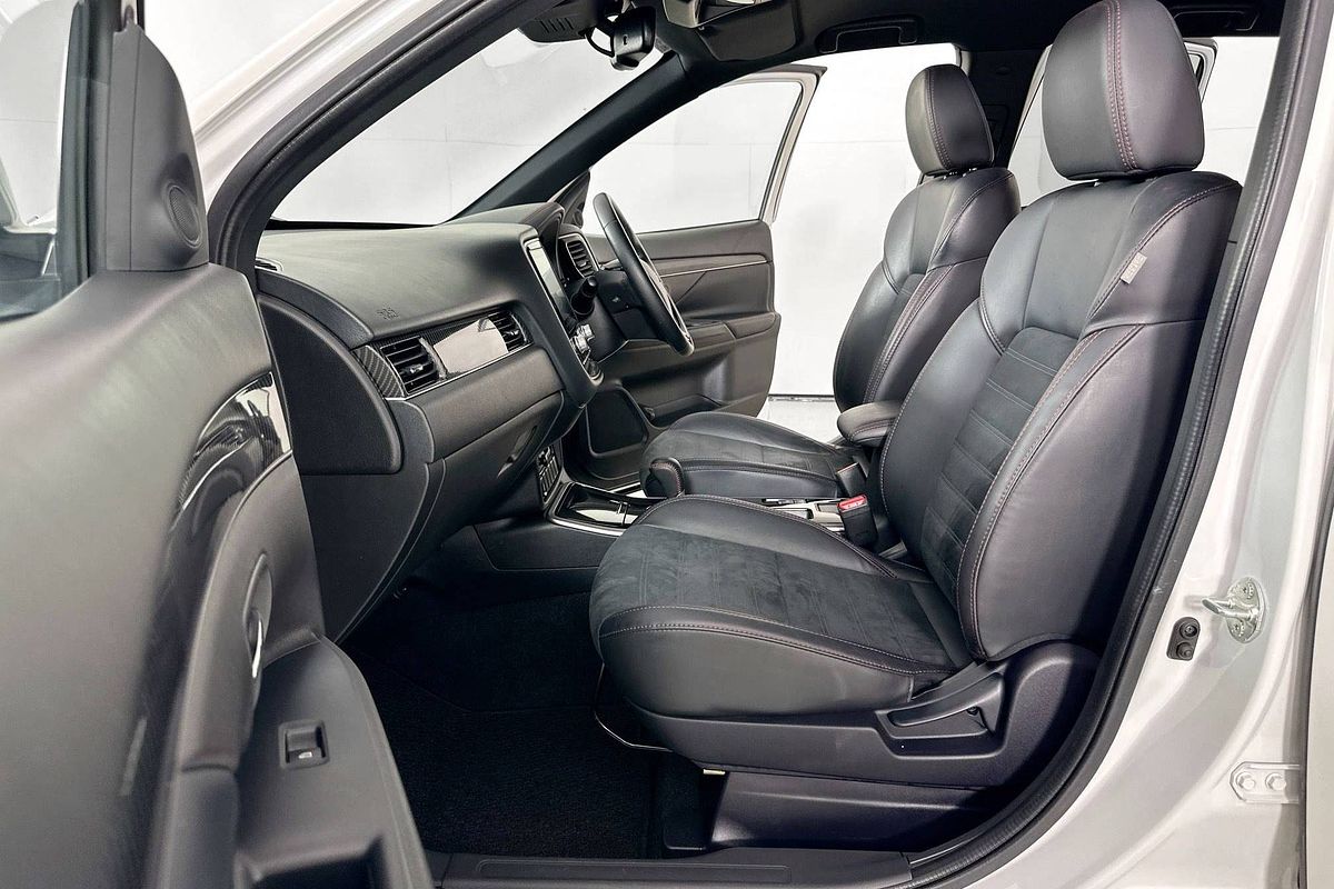 2019 Mitsubishi OUTLANDER BLACK EDITION 7 SEAT (2WD) ZL MY20