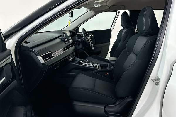 2023 Mitsubishi OUTLANDER ES 7 SEAT (2WD) ZM MY23