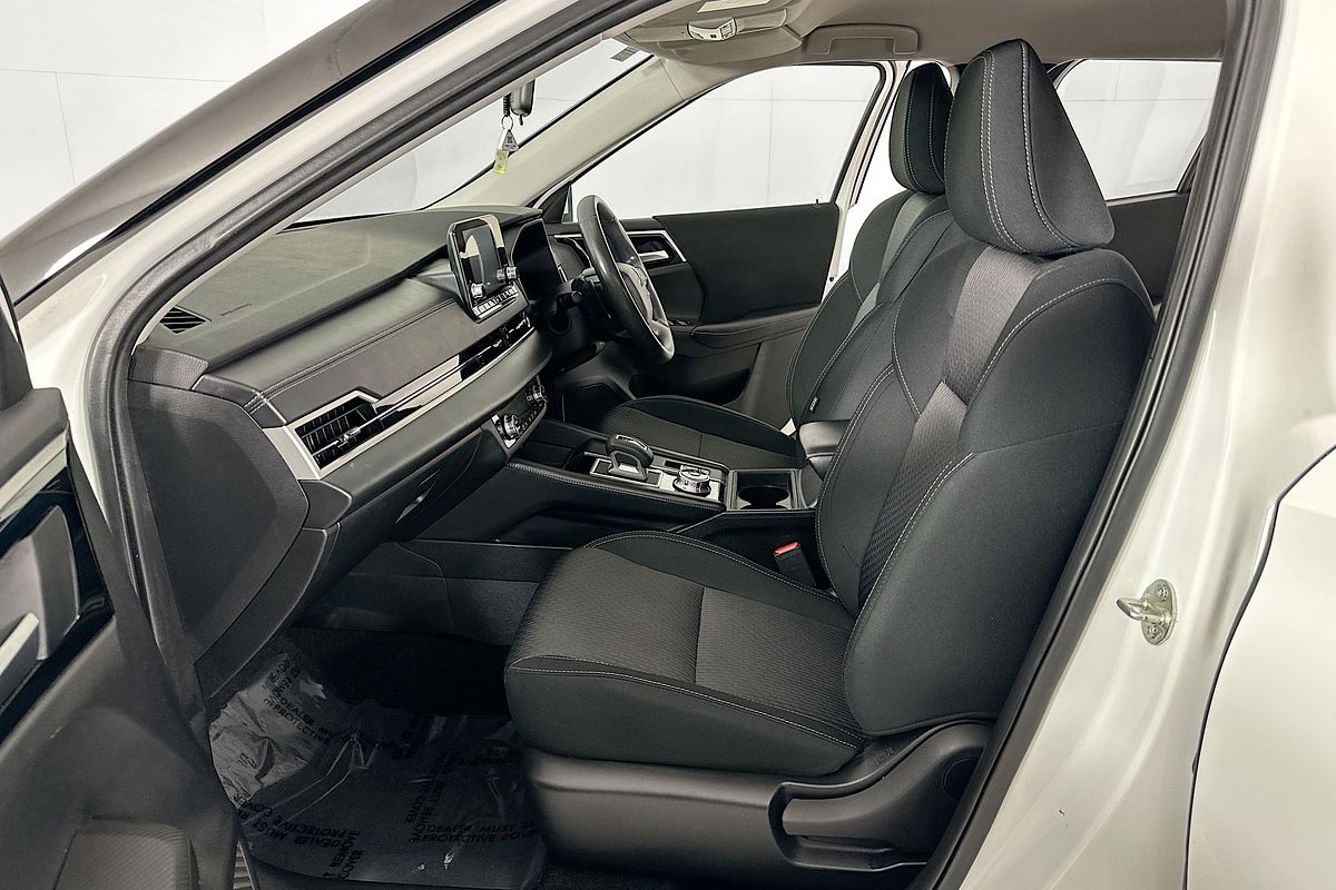 2023 Mitsubishi OUTLANDER ES 7 SEAT (2WD) ZM MY23