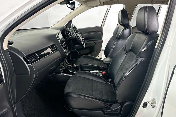 2018 Mitsubishi OUTLANDER LS 7 SEAT (2WD) ZL MY18.5