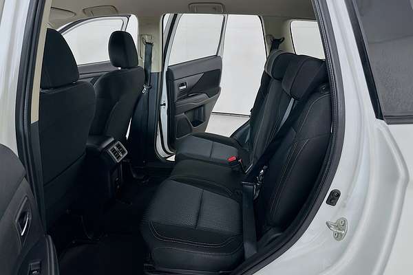 2021 Mitsubishi OUTLANDER ES 7 SEAT (AWD) ZL MY21