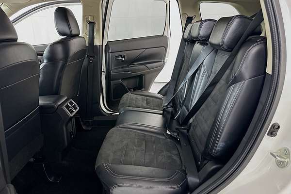 2021 Mitsubishi Outlander LS ZL