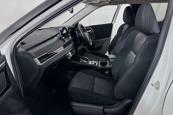 2024 Mitsubishi OUTLANDER LS 7 SEAT (2WD) ZM MY24