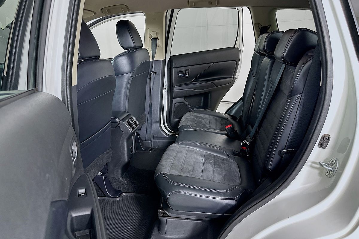 2021 Mitsubishi OUTLANDER LS 7 SEAT (2WD) ZL MY21