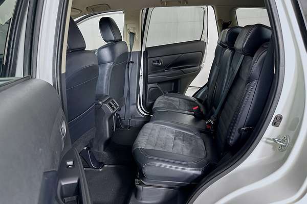 2021 Mitsubishi OUTLANDER LS 7 SEAT (2WD) ZL MY21