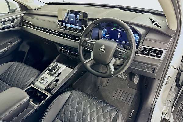2024 Mitsubishi OUTLANDER EXCEED 7 SEAT (AWD) ZM MY24