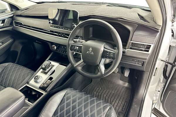 2022 Mitsubishi OUTLANDER EXCEED 7 SEAT (AWD) ZM MY22