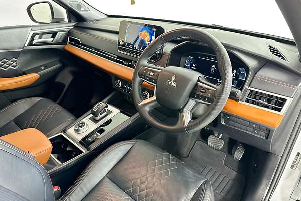 2023 Mitsubishi OUTLANDER EXCEED TOURER 7 SEAT (AWD) ZM MY23