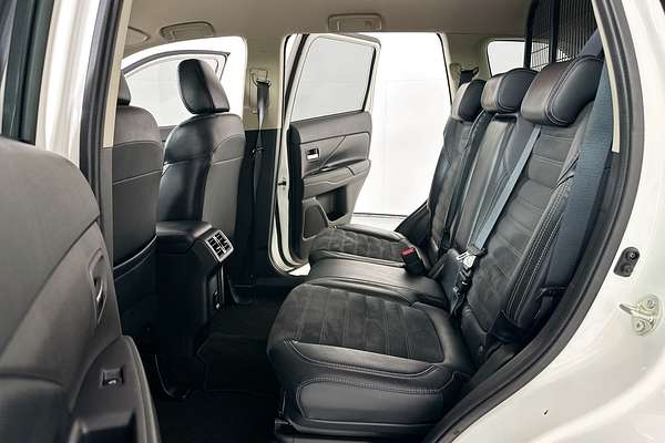 2021 Mitsubishi OUTLANDER LS 7 SEAT (2WD) ZL MY21