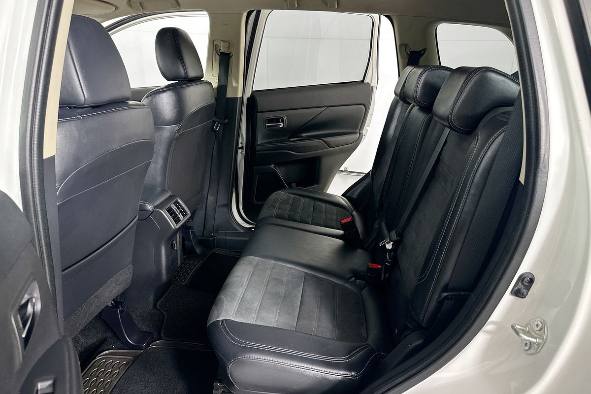 2018 Mitsubishi OUTLANDER LS 7 SEAT (2WD) ZL MY18.5