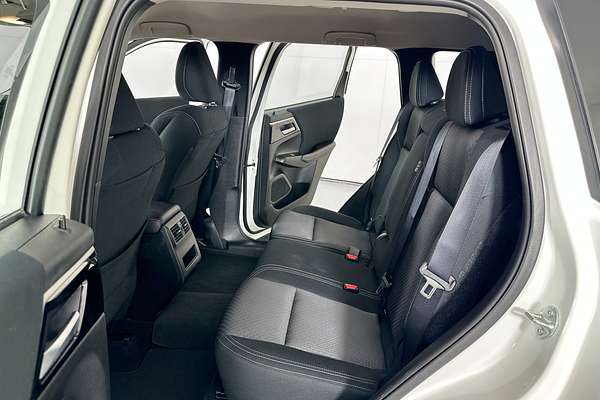 2024 Mitsubishi OUTLANDER ES 7 SEAT (2WD) ZM MY24