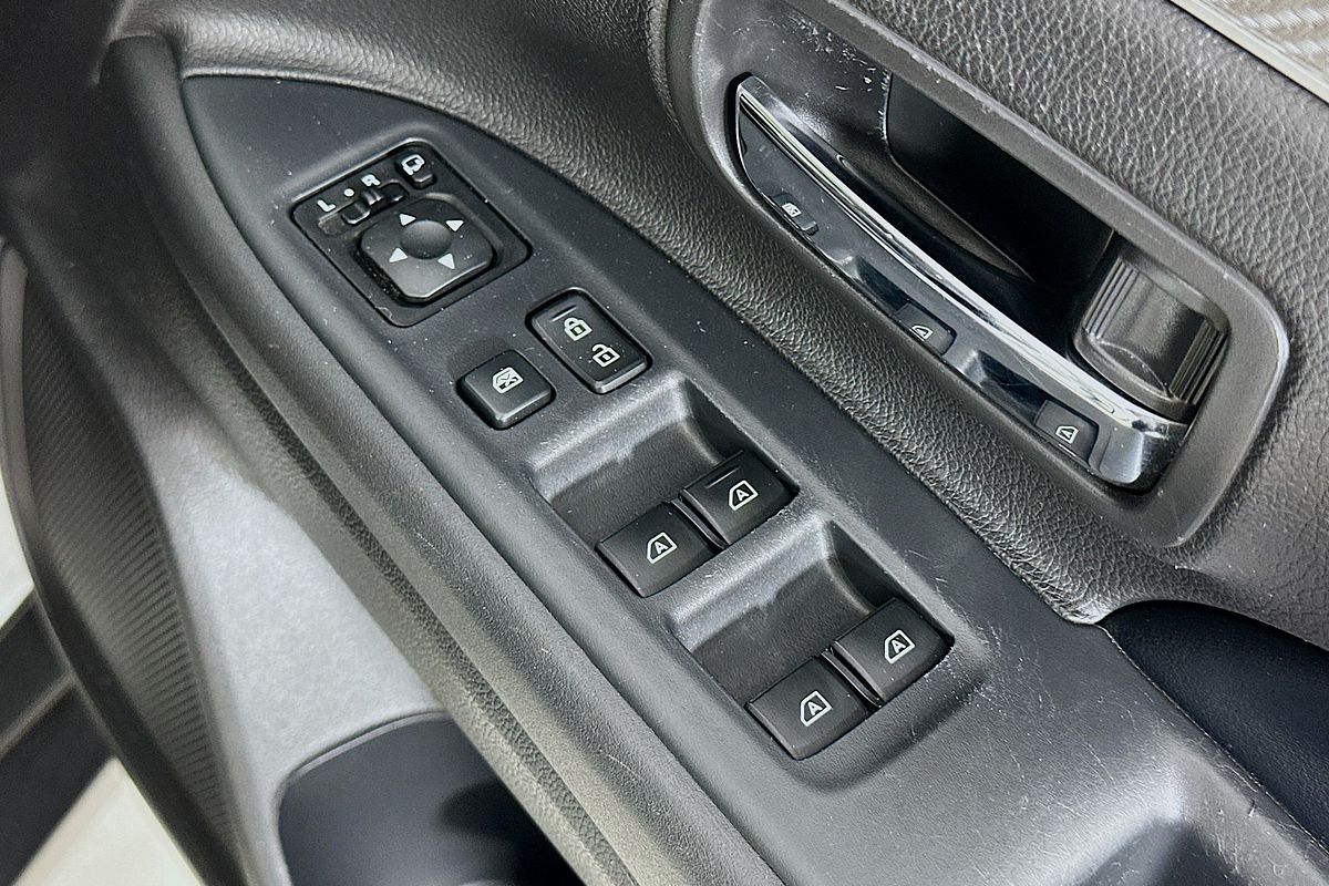 2020 Mitsubishi OUTLANDER Exceed ZL