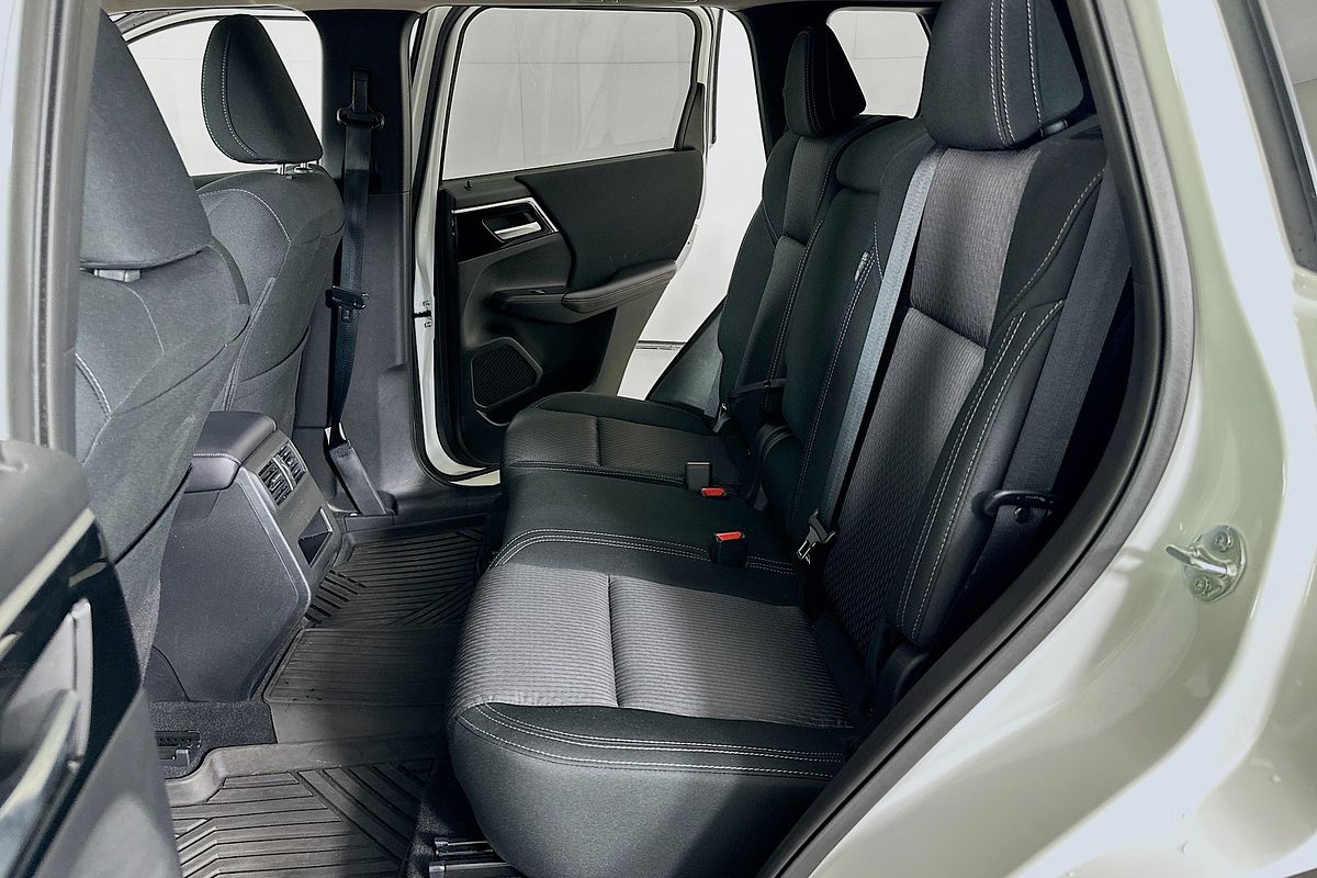 2024 Mitsubishi OUTLANDER LS 7 SEAT (2WD) ZM MY24
