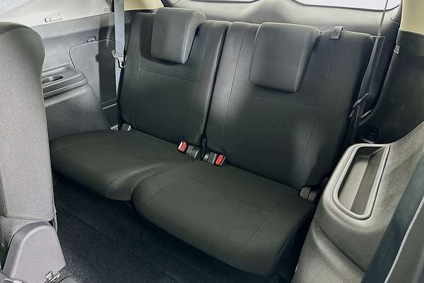 2021 Mitsubishi OUTLANDER ES 7 SEAT (2WD) ZL MY21