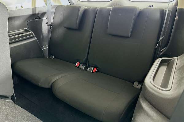 2021 Mitsubishi OUTLANDER ES 7 SEAT (2WD) ZL MY21